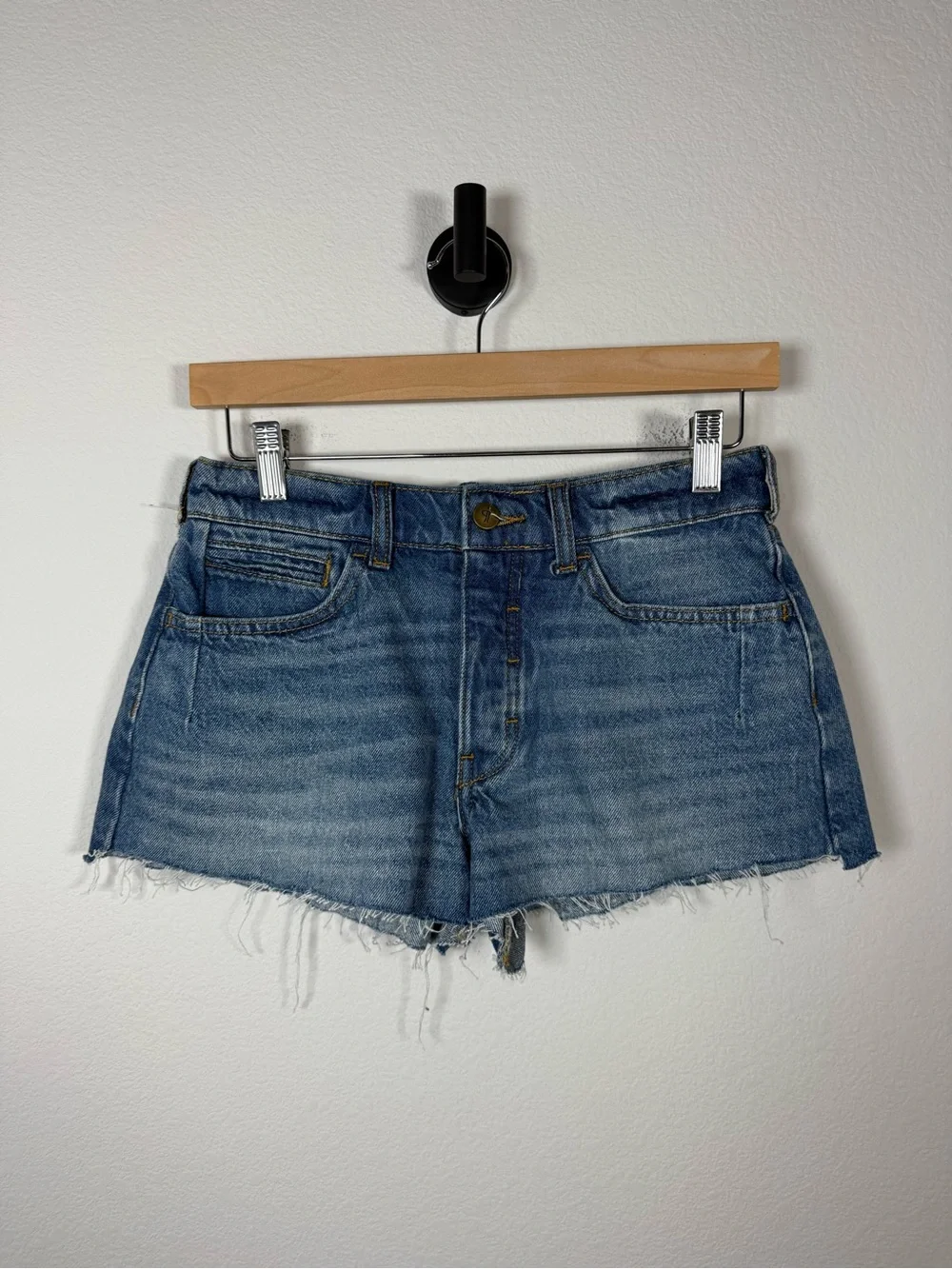 Pilcro Devon Button Fly Denim Cutoff Shorts Light Wash Size 25